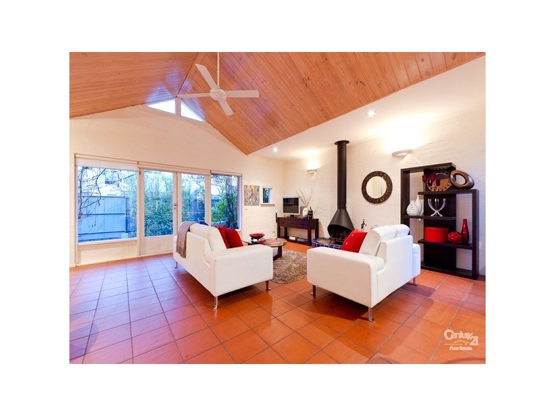 17 Fawkner Street, St Kilda VIC 3182