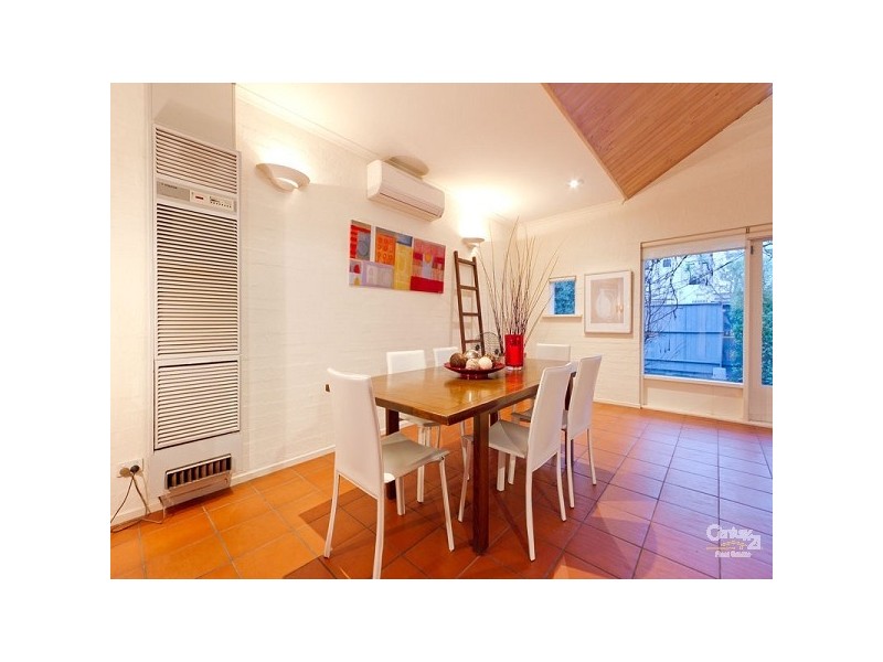 17 Fawkner Street, St Kilda VIC 3182