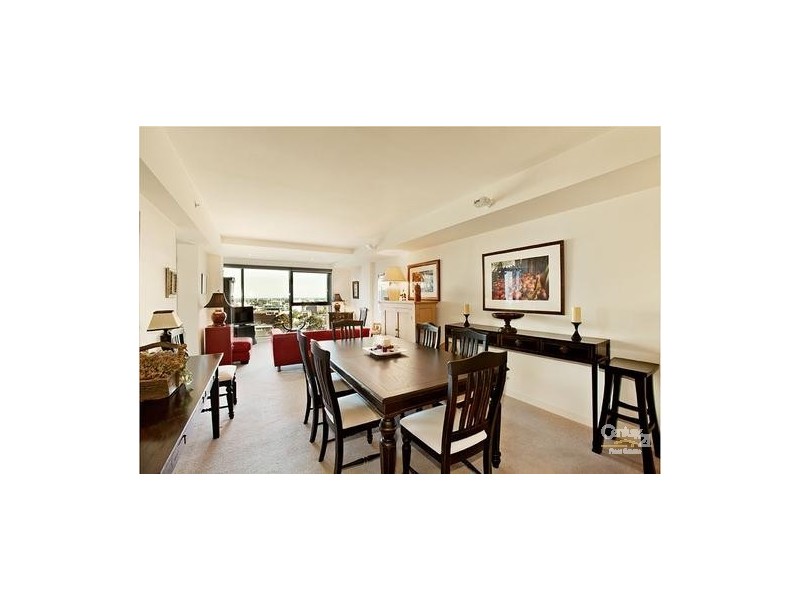 1102/2-4 Albert Road, South Melbourne VIC 3205