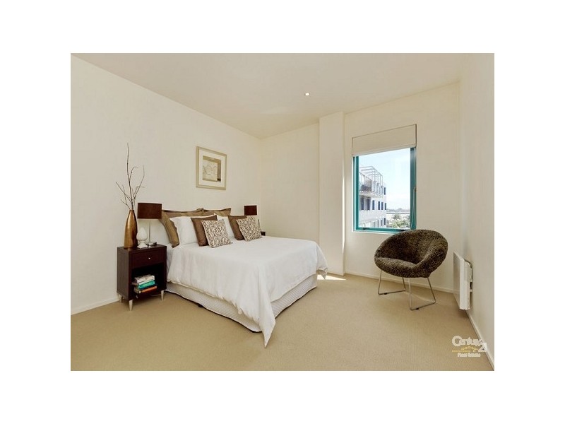 853/1 Esplanade West, Port Melbourne VIC 3207
