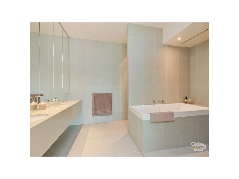 802/8 Kavanagh Street, Southbank VIC 3006