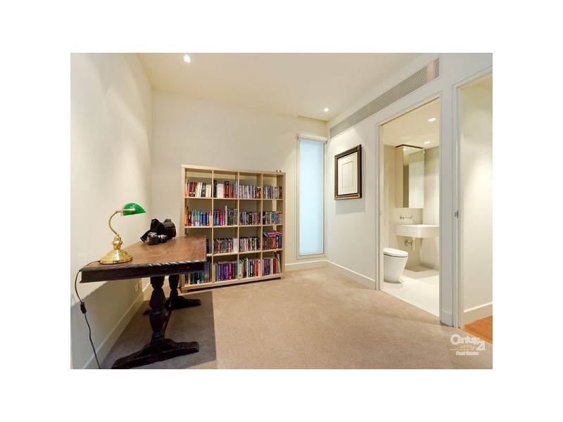 802/8 Kavanagh Street, Southbank VIC 3006