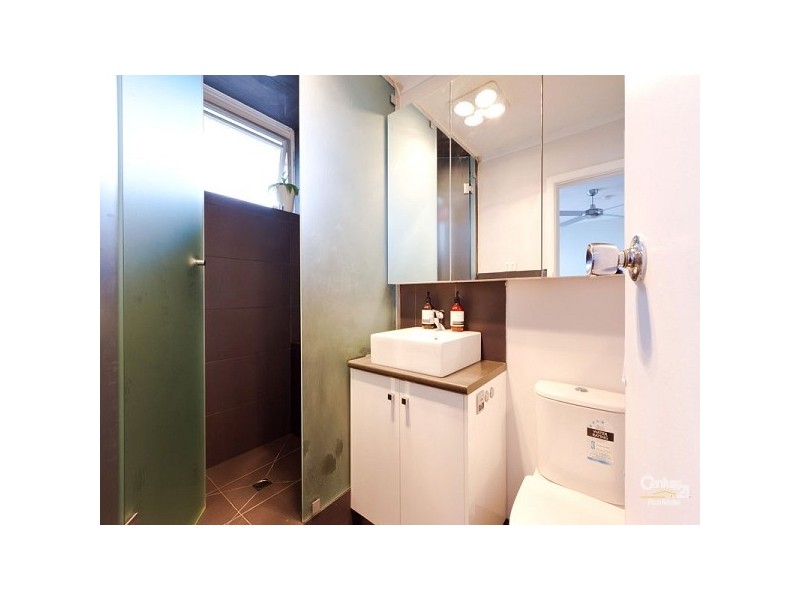 17/11 Chapel Street, St Kilda VIC 3182