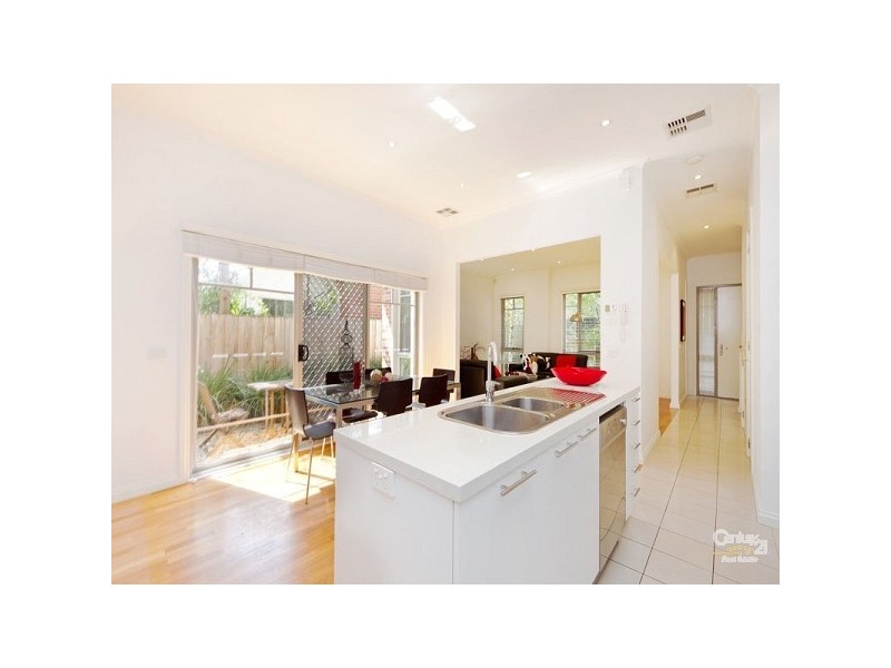 2/29 Kooyong Road, Caulfield North VIC 3161