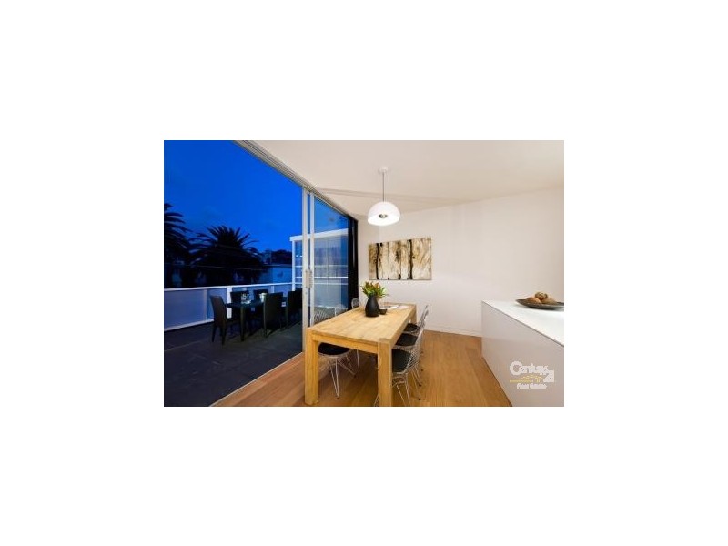 3/21 Charnwood Grove, St Kilda VIC 3182