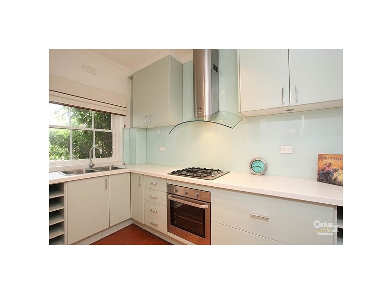 1/39 Eildon Road, St Kilda VIC 3182