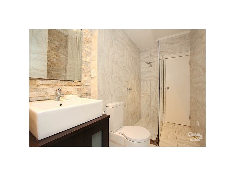 1/39 Eildon Road, St Kilda VIC 3182