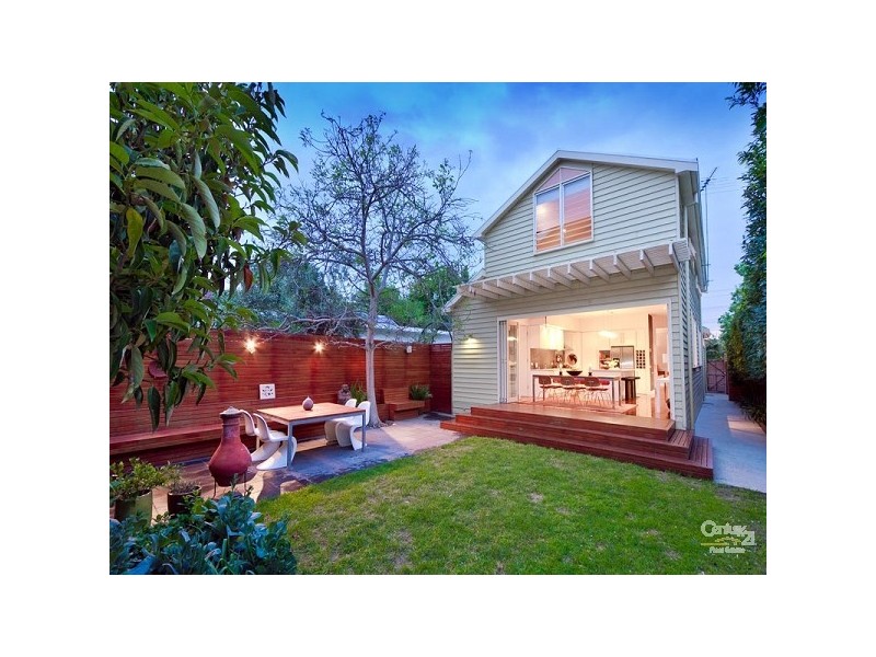 5 Foam Street, Elwood VIC 3184