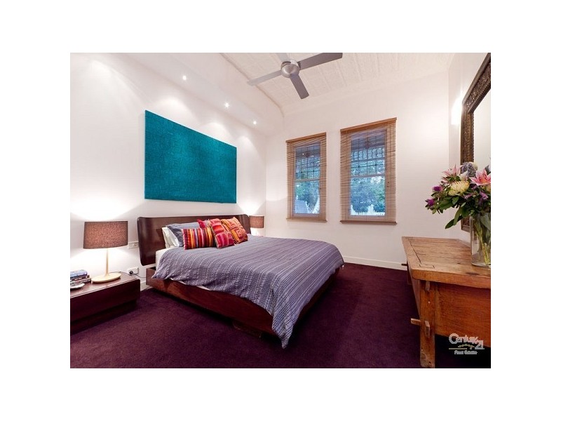 5 Foam Street, Elwood VIC 3184