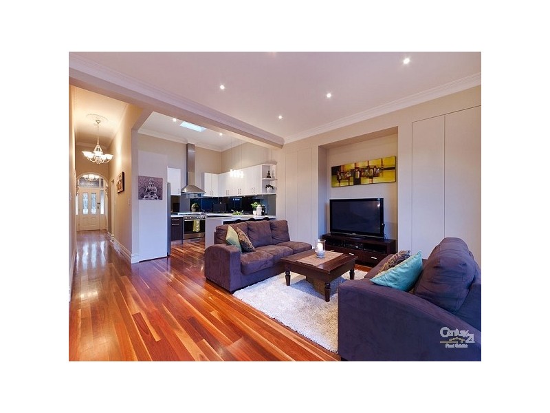 16 Leslie Street, St Kilda East VIC 3183