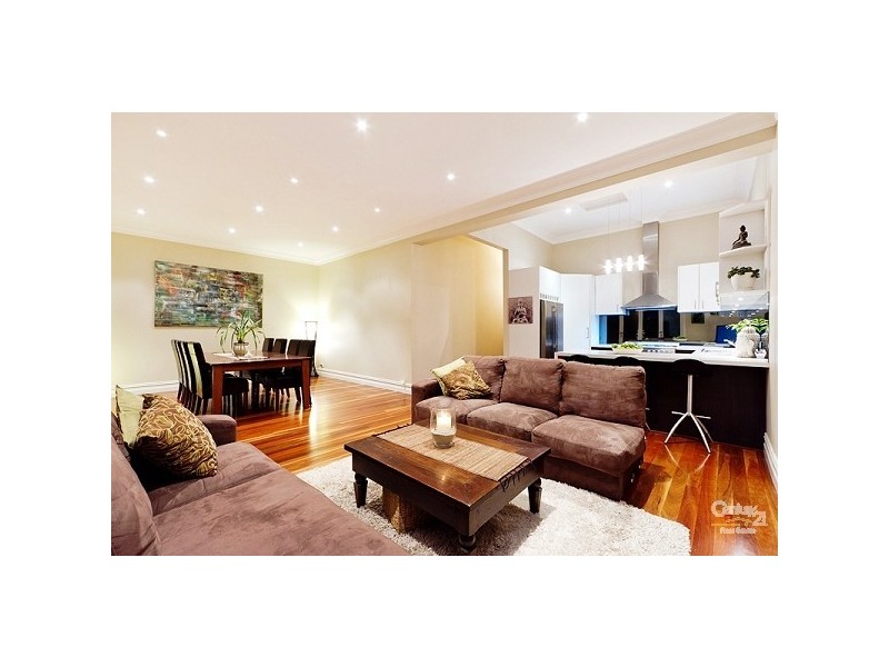 16 Leslie Street, St Kilda East VIC 3183