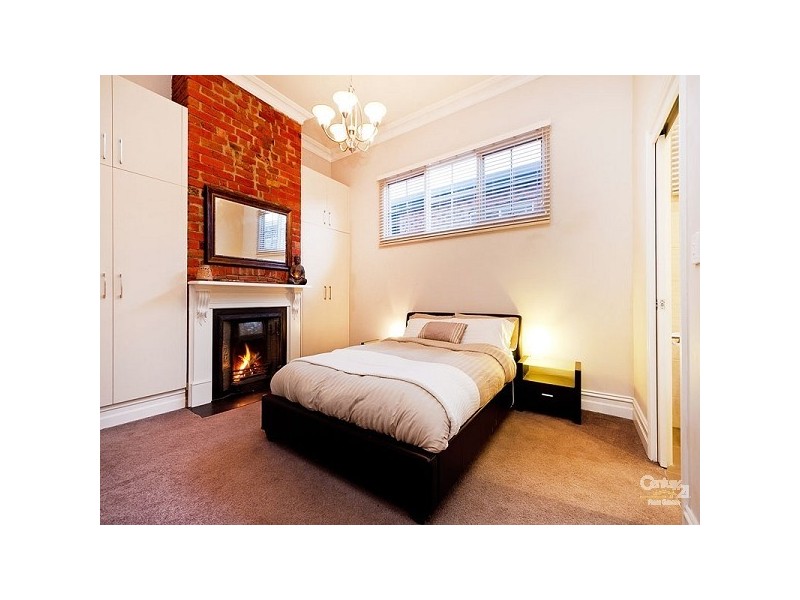 16 Leslie Street, St Kilda East VIC 3183