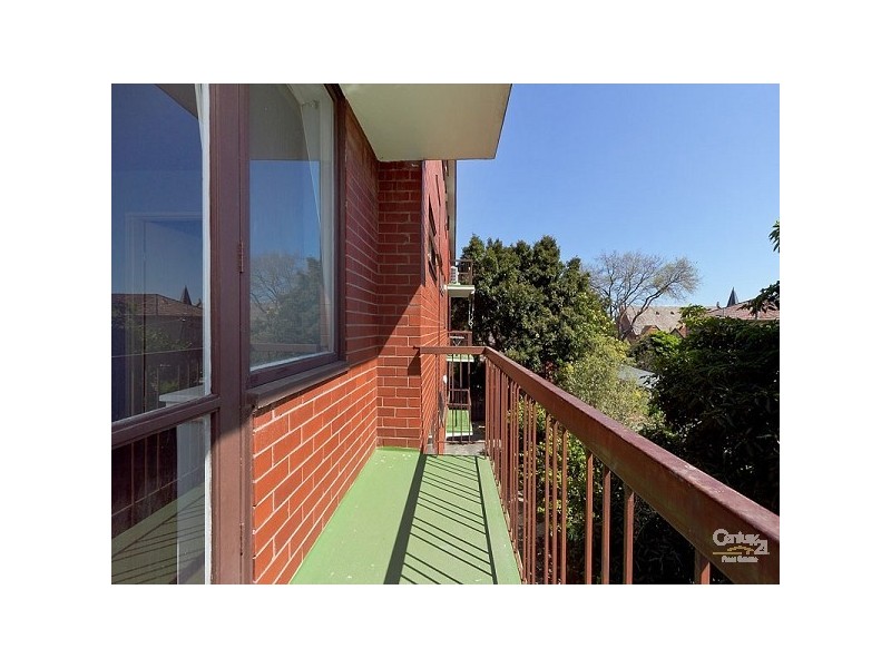 8/7 Cardigan Street, St Kilda East VIC 3183