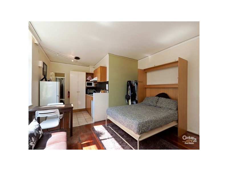 7/239 Canterbury Road, St Kilda West VIC 3182