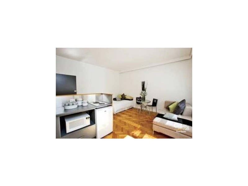 11/92 Grey Street, St Kilda VIC 3182