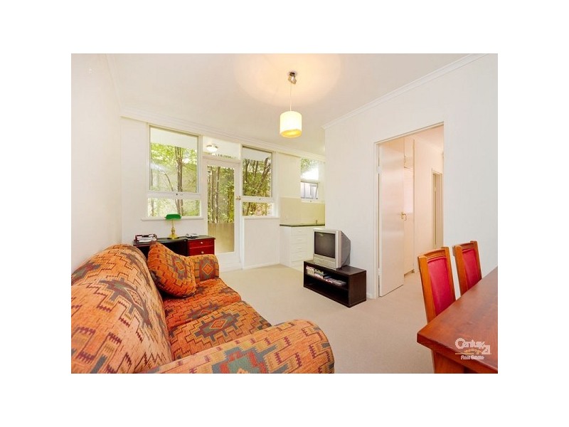 11/86 Ruskin Street, Elwood VIC 3184