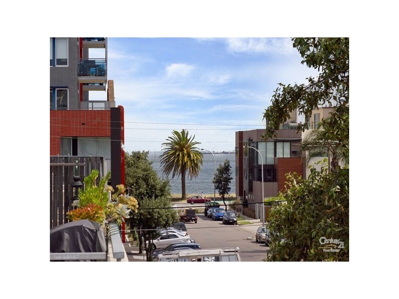 13/80 Dow Street, Port Melbourne VIC 3207