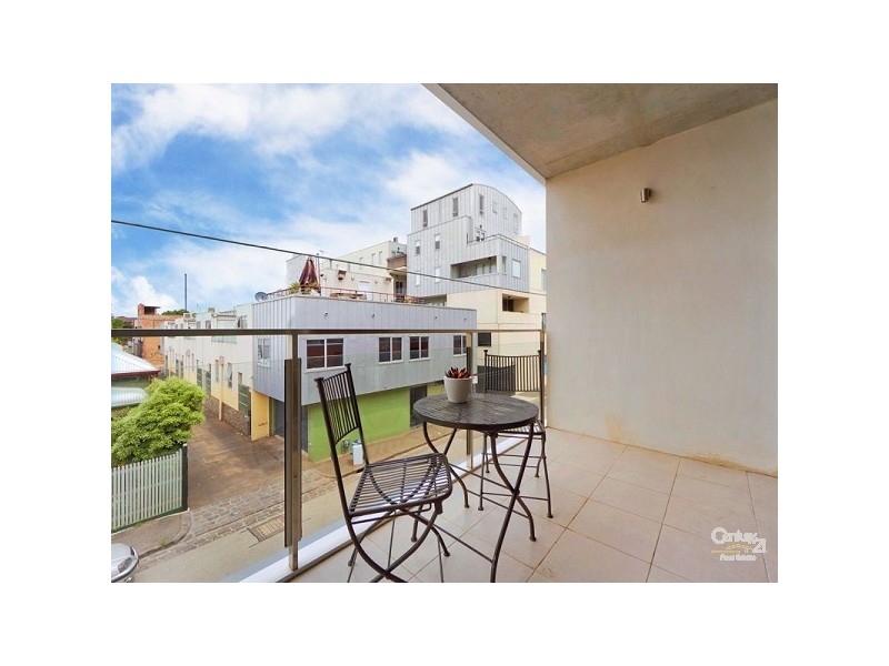 8/126 Chapel Street, St Kilda VIC 3182