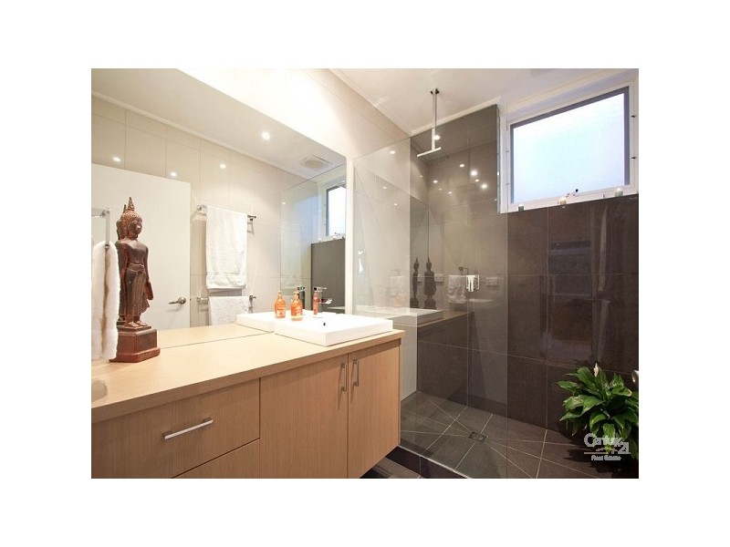 6/27 Ormond Road, Elwood VIC 3184