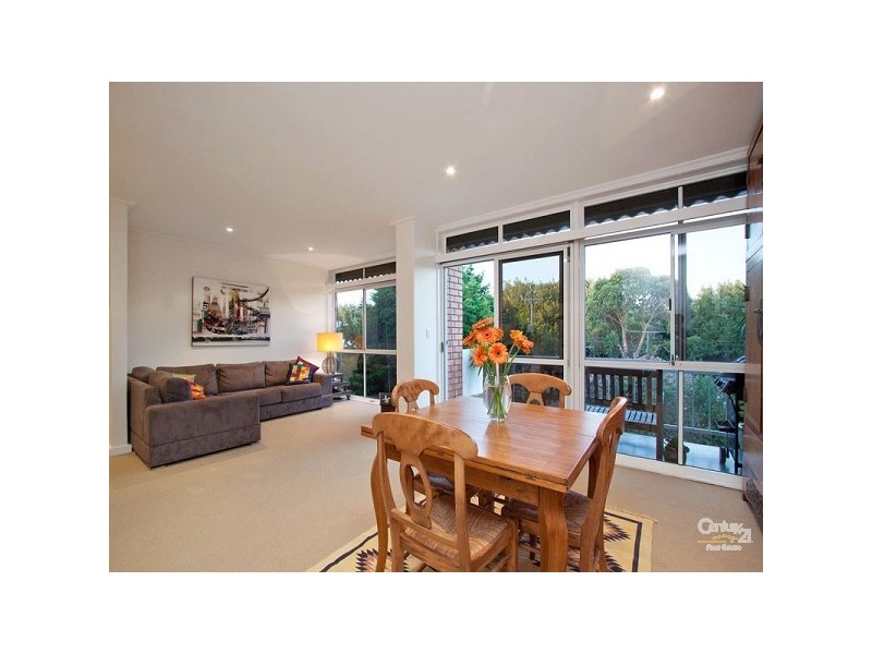 6/27 Ormond Road, Elwood VIC 3184