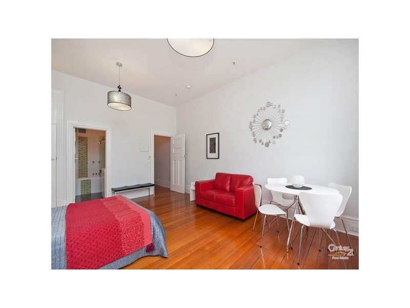 402/129 Fitzroy Street, St Kilda VIC 3182