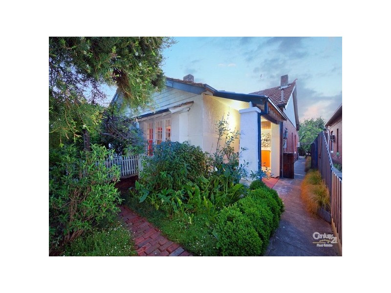 14 Hawsleigh Avenue, St Kilda East VIC 3183