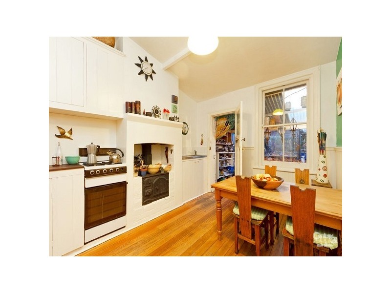 14 Hawsleigh Avenue, St Kilda East VIC 3183