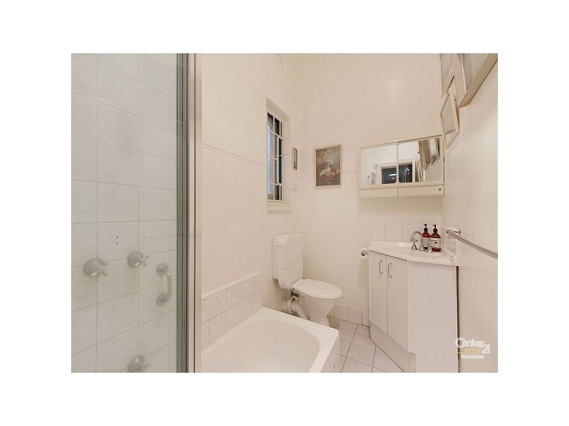 10 Malakoff Street, St Kilda East VIC 3183