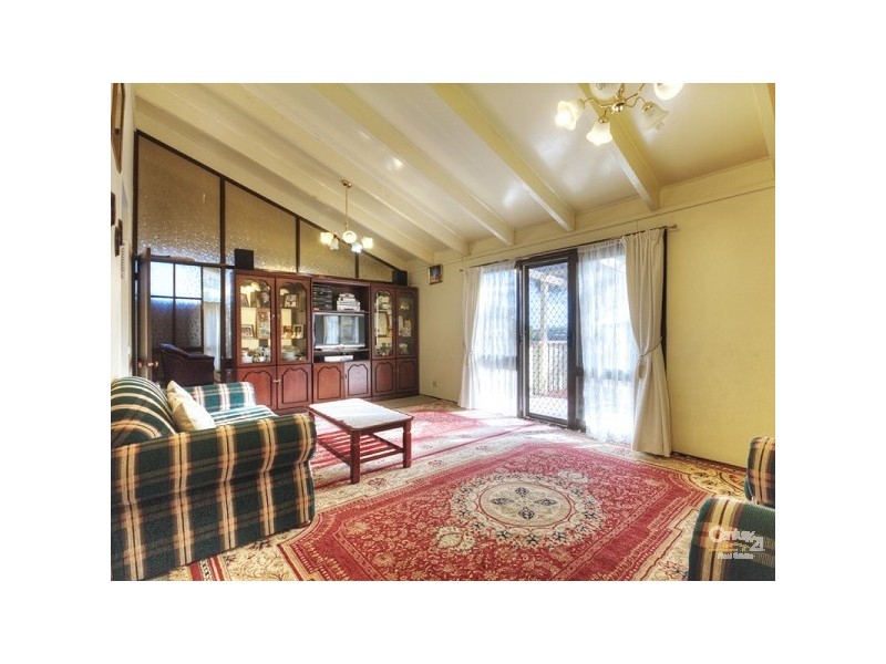 12 Tripoli Court, Hallam VIC 3803