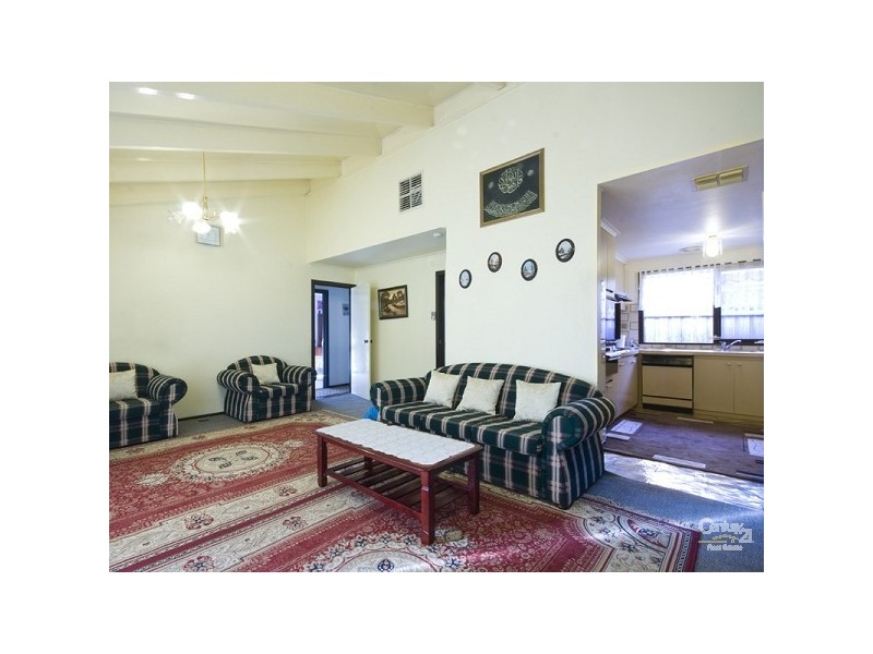 12 Tripoli Court, Hallam VIC 3803