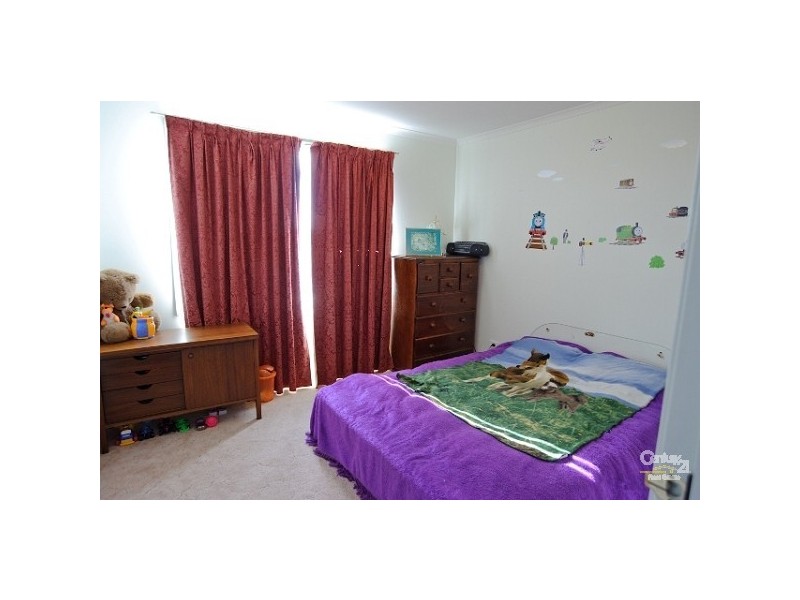 37 Arrino Cres, Hallam VIC 3803