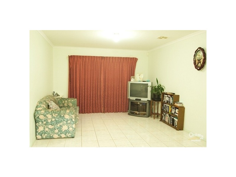 37 Arrino Cres, Hallam VIC 3803