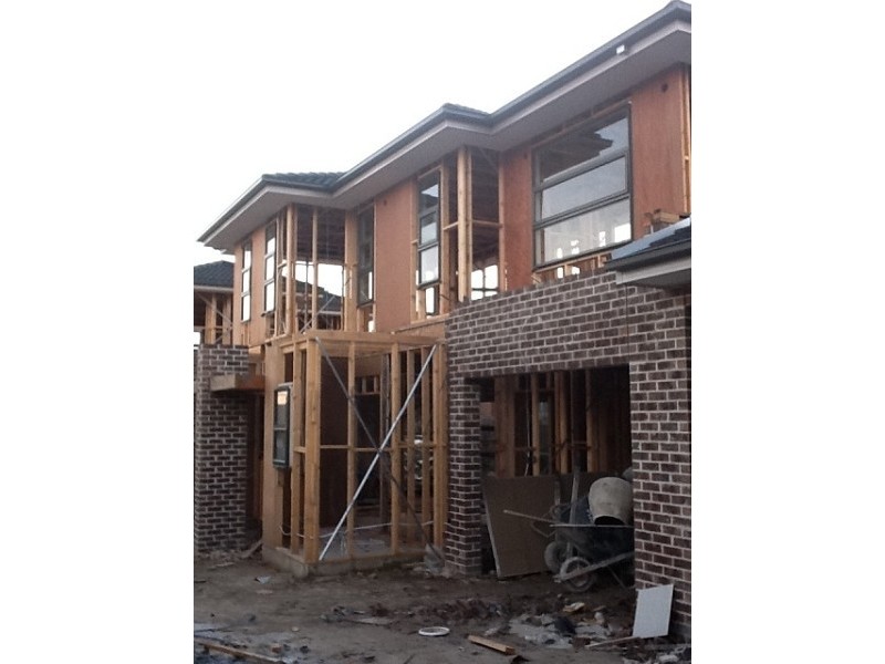 Unit 2/7 Seventh Ave, Dandenong VIC 3175