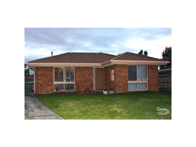 26 Beckington Crescent, Hampton Park VIC 3976