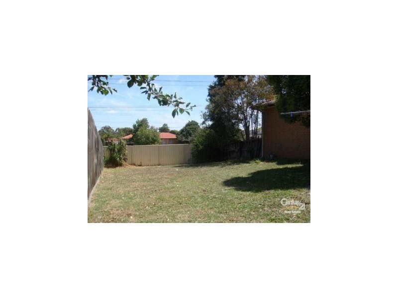 2 Delacombe Drive, Hampton Park VIC 3976