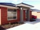 3/4 Bay Laurel Close, Lynbrook VIC 3975