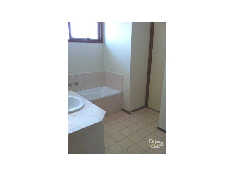 2 Rosalie Court, Hampton Park VIC 3976