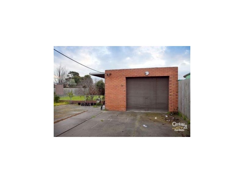 110 Gladston Road, Dandenong North VIC 3175