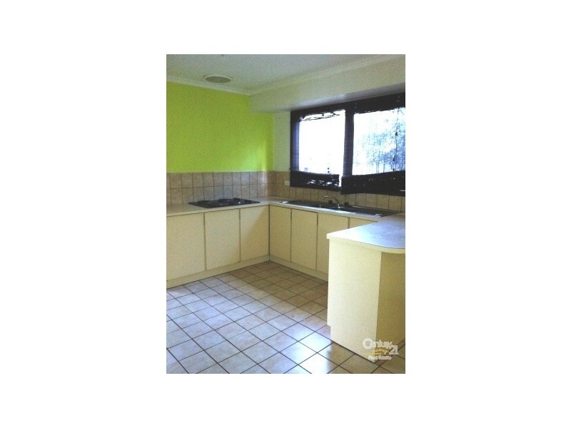 3 Adam Crt, Pakenham VIC 3810