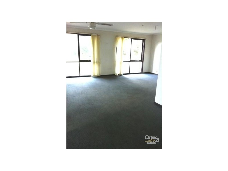 3 Adam Crt, Pakenham VIC 3810