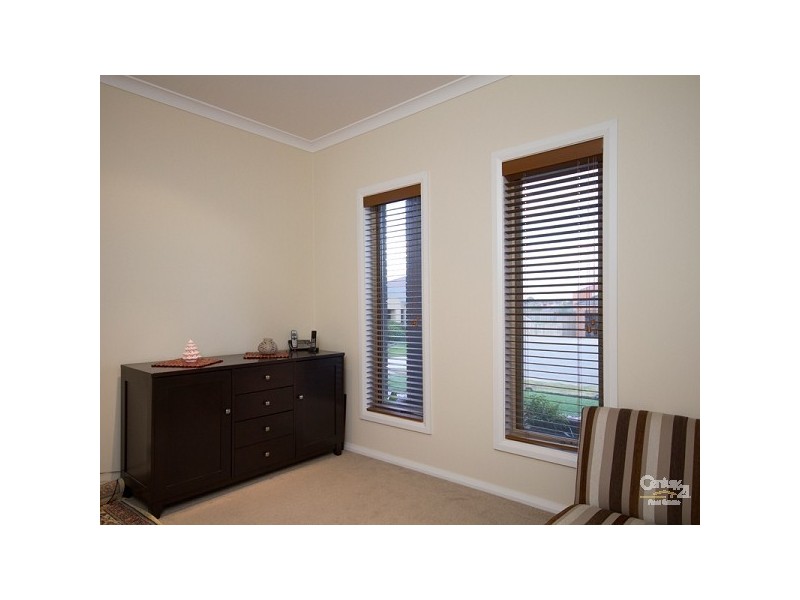 3 Bracken Place, Lyndhurst VIC 3975