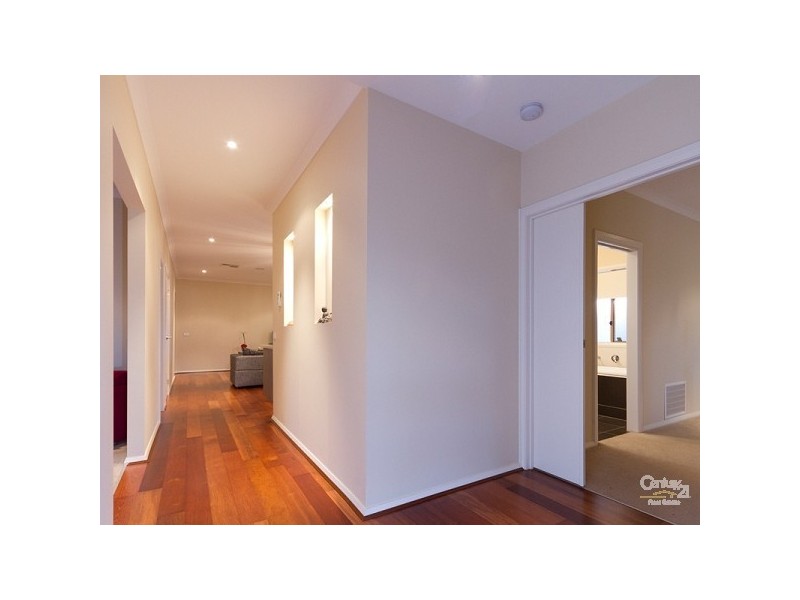 3 Bracken Place, Lyndhurst VIC 3975