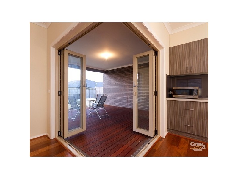 3 Bracken Place, Lyndhurst VIC 3975