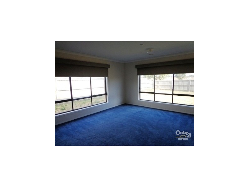 48 Alysha Avenue, Lyndhurst VIC 3975