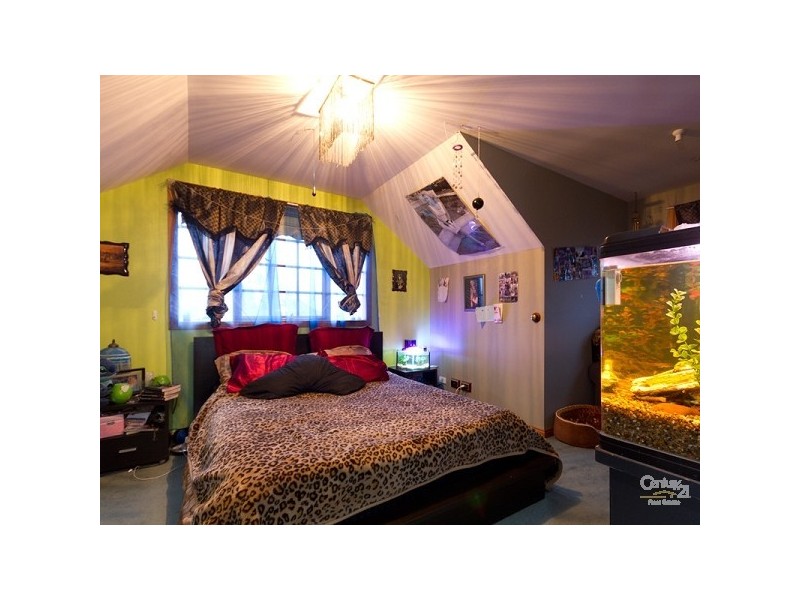 3 Silvertop Close, Lynbrook VIC 3975