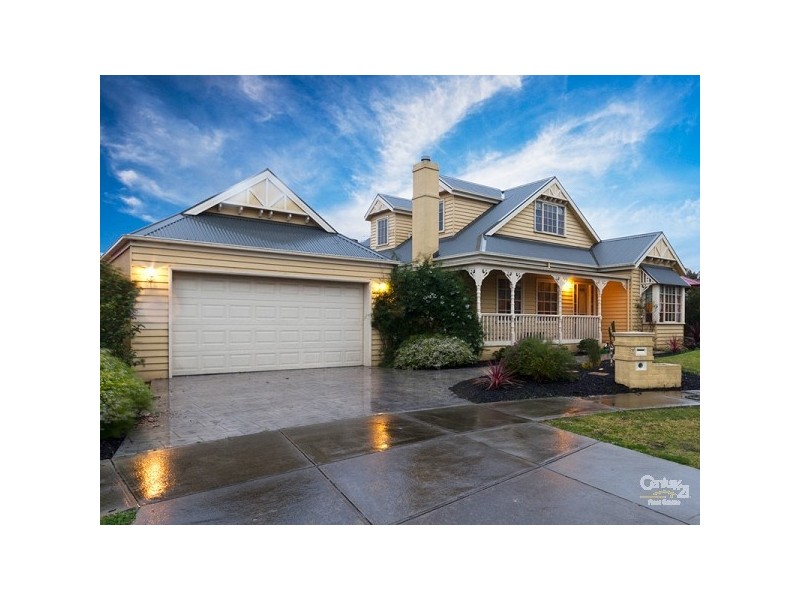 3 Silvertop Close, Lynbrook VIC 3975