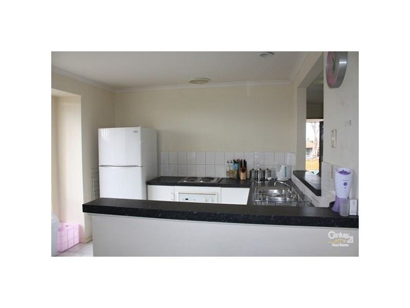 2 Bill Place, Hampton Park VIC 3976