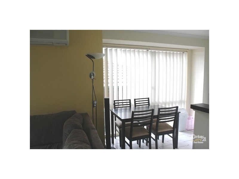2 Bill Place, Hampton Park VIC 3976
