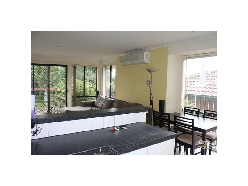 2 Bill Place, Hampton Park VIC 3976