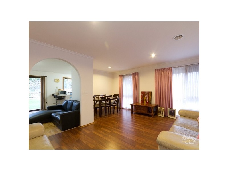 6 Haughton Court, Hampton Park VIC 3976